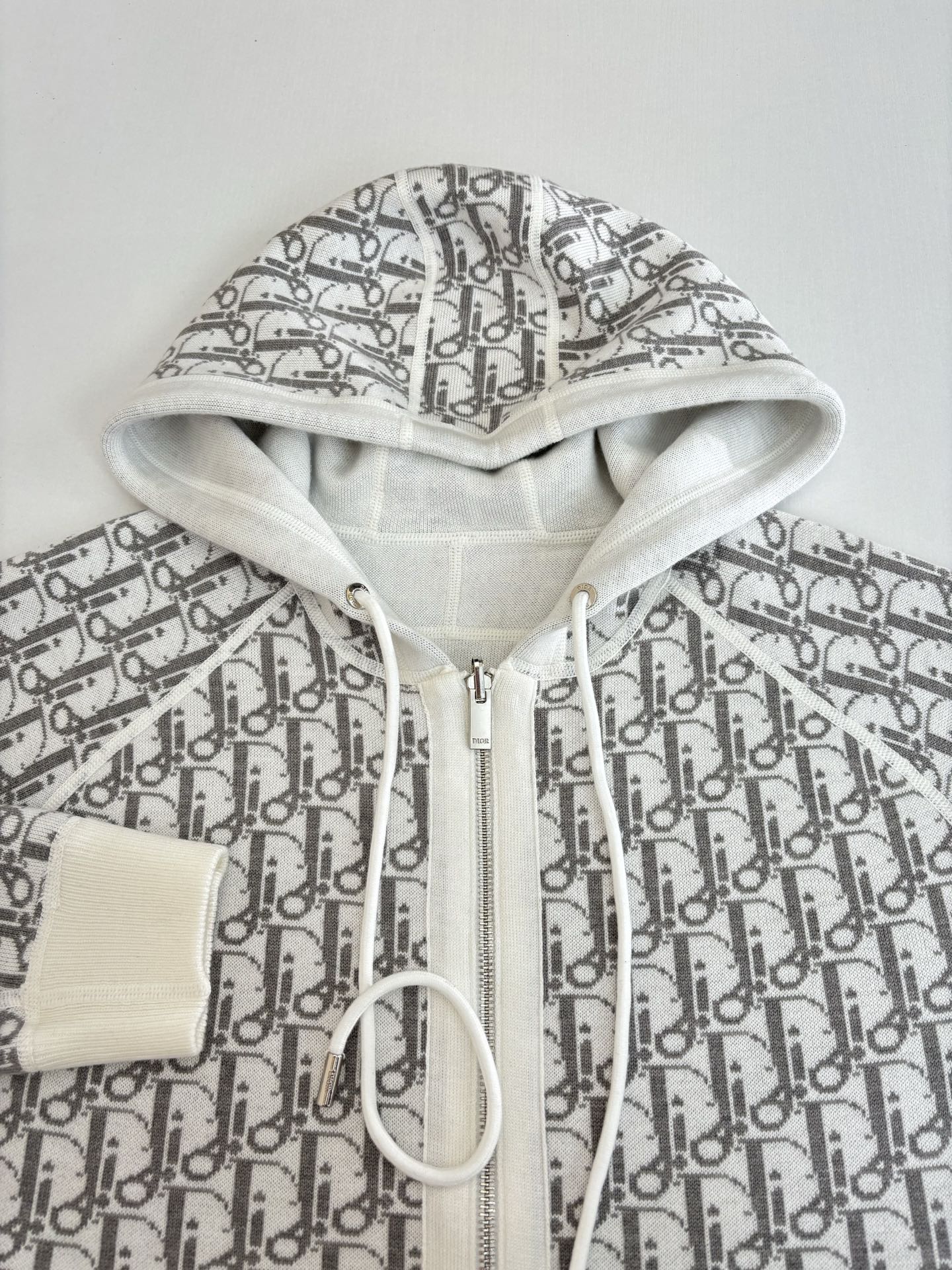 250902 A new high-quality double-sided jacquard cashmere knitted hooded sweatshirt
