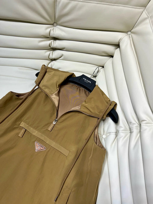 0528 Khaki hooded sleeveless dress
