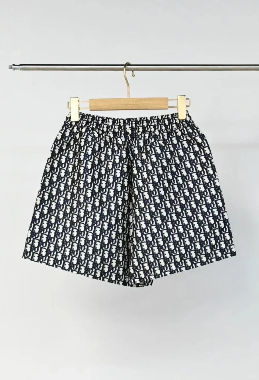 0528 technical taffeta shorts