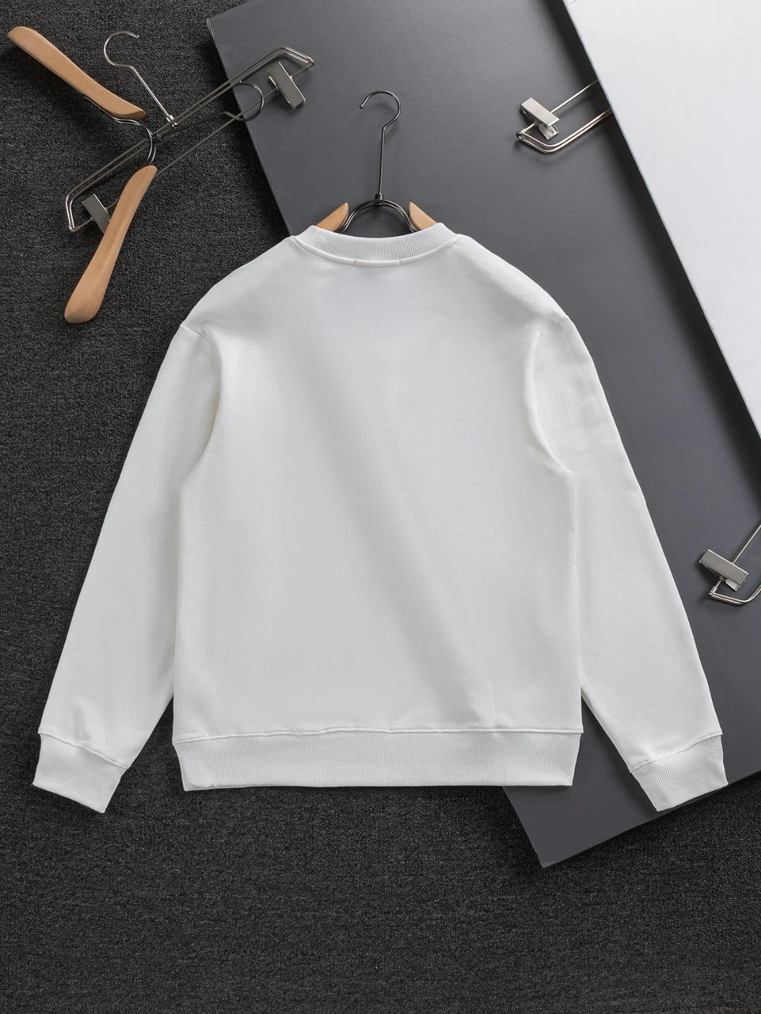 250908 A new high-quality two-color simple sweatshirt