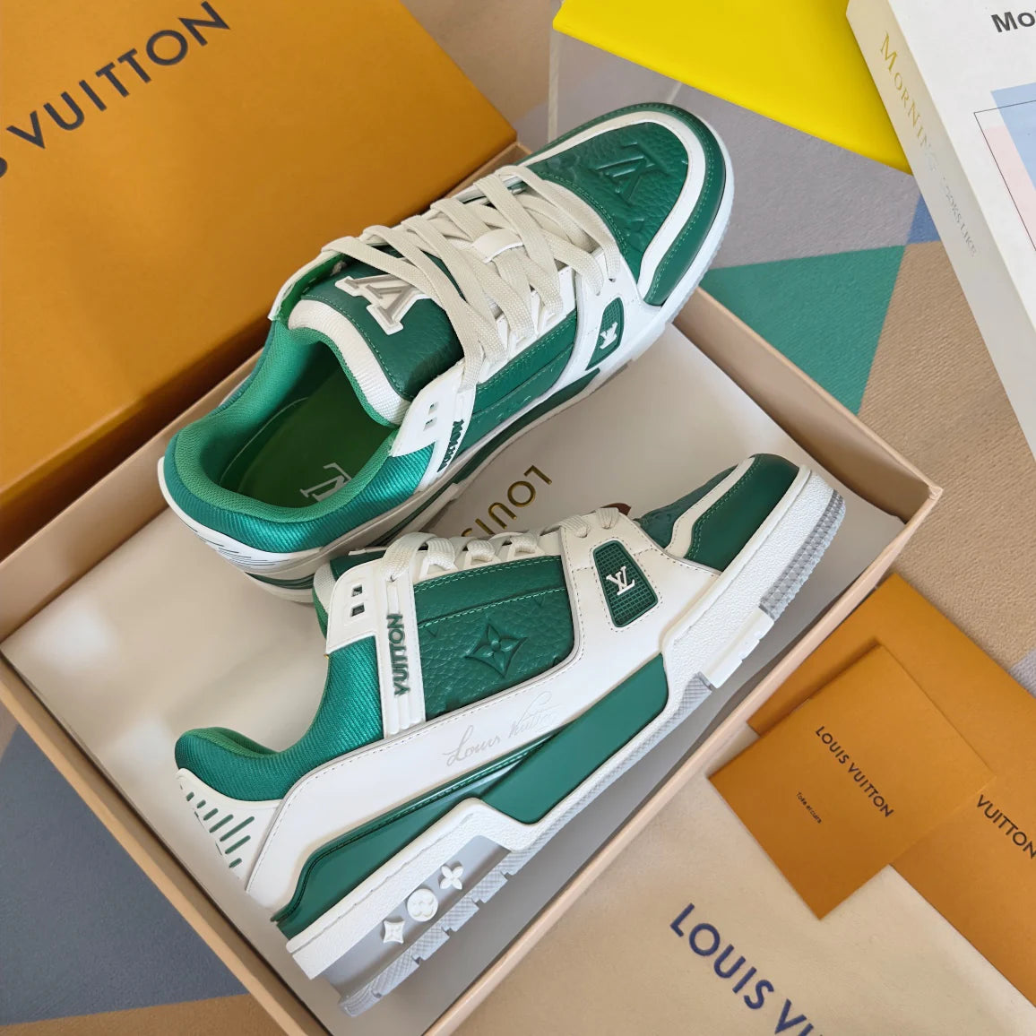 250318 New high quality new color board shoes