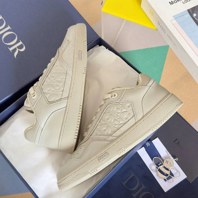 250415 New top-quality rest sports shoes and sneakers