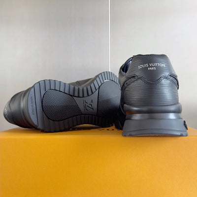 250318 New high quality new color board shoes