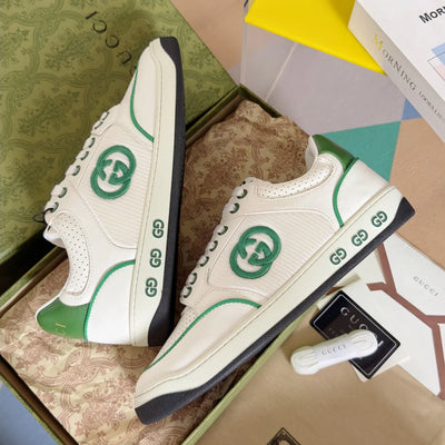 250422 New high-end and comfortable basic sports shoes