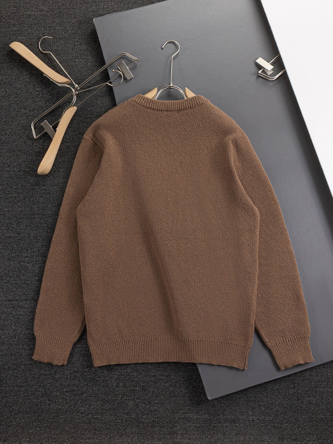 250917 A new high-quality classic icon pullover sweater