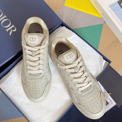 250415 New top-quality rest sports shoes and sneakers