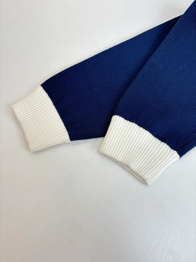 250902 A new high-quality college-style knitted coat with embroidered lines