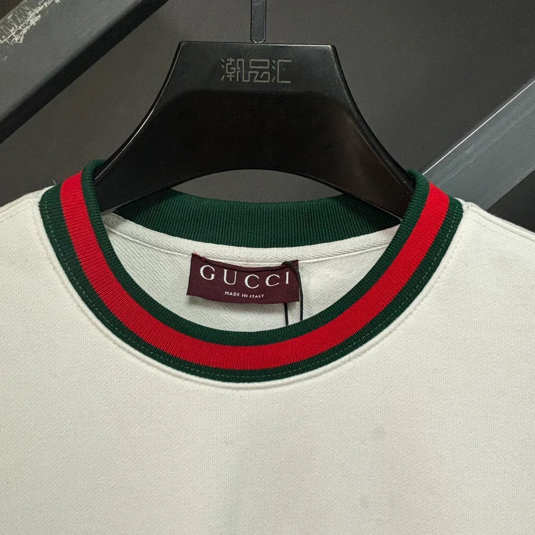 250819 A new high-quality color-blocking classic embroidered sweatshirt