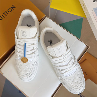 250318 New high quality new color board shoes