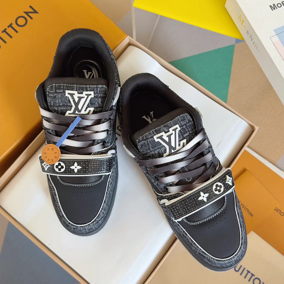 250318 New high quality new color board shoes