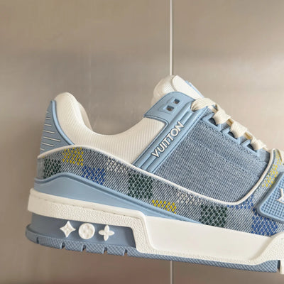 250318 New high quality new color board shoes