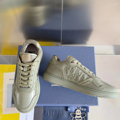 250415 New top-quality rest sports shoes and sneakers