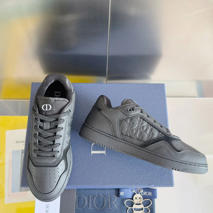 250415 New top-quality rest sports shoes and sneakers