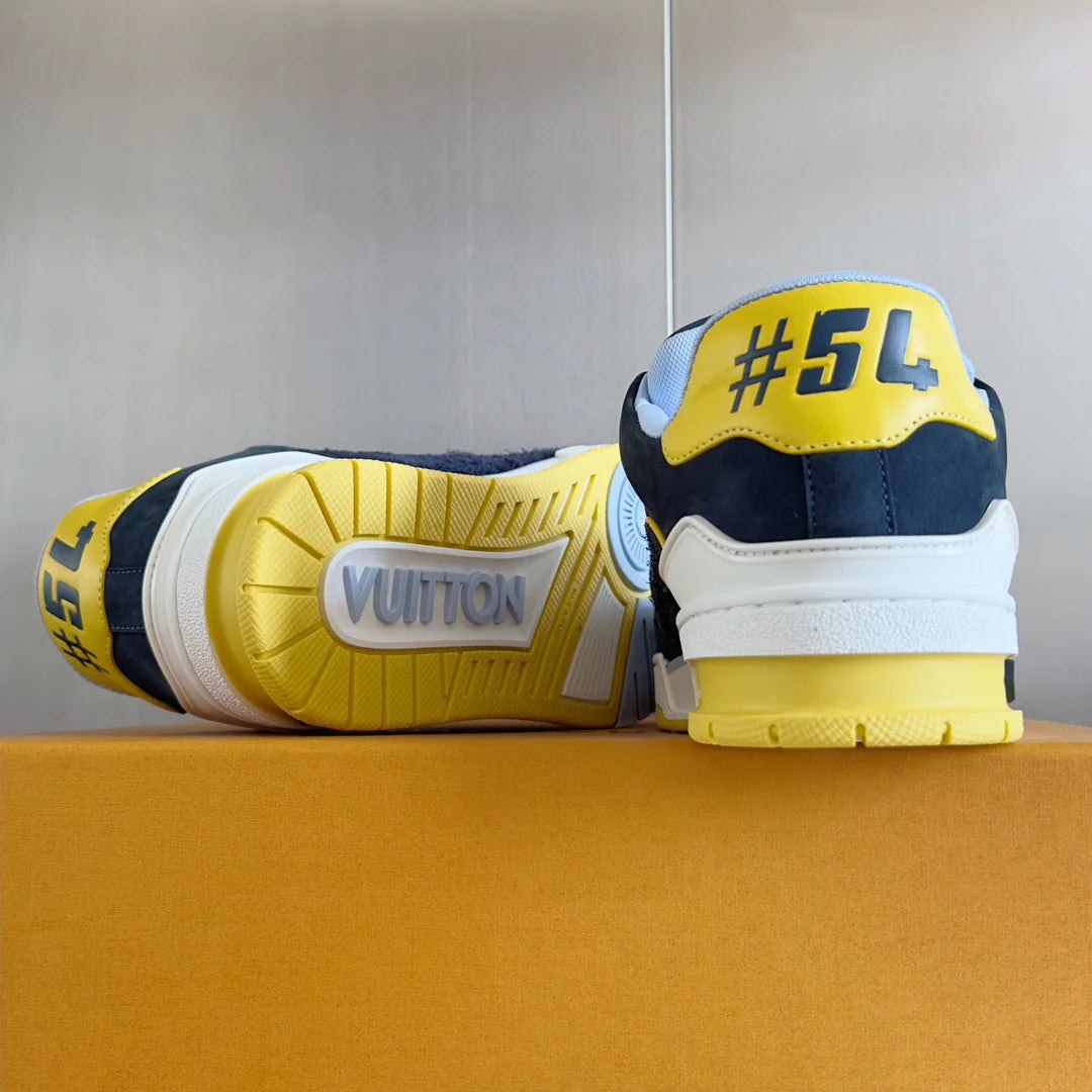 250318 New high quality new color board shoes