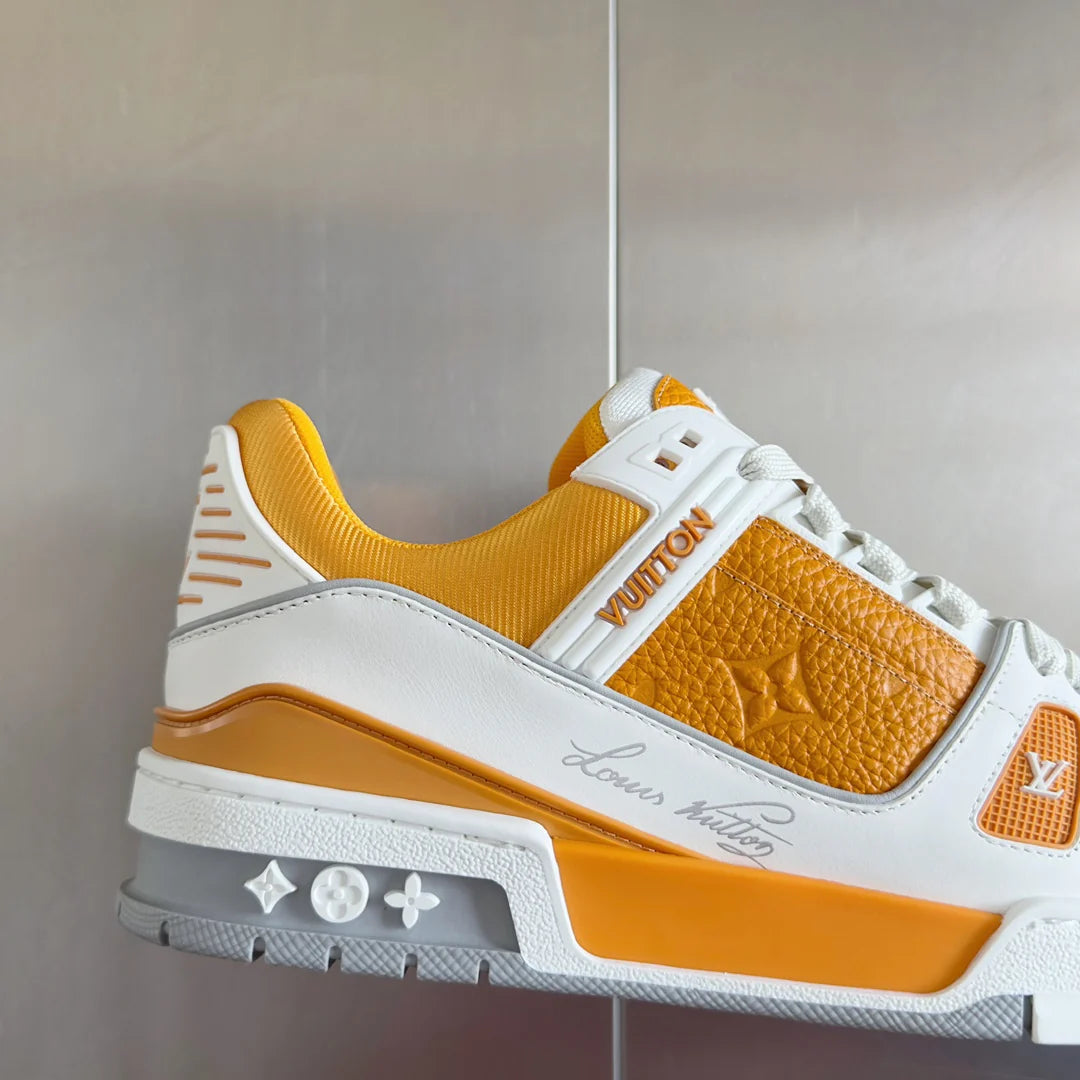 250318 New high quality new color board shoes