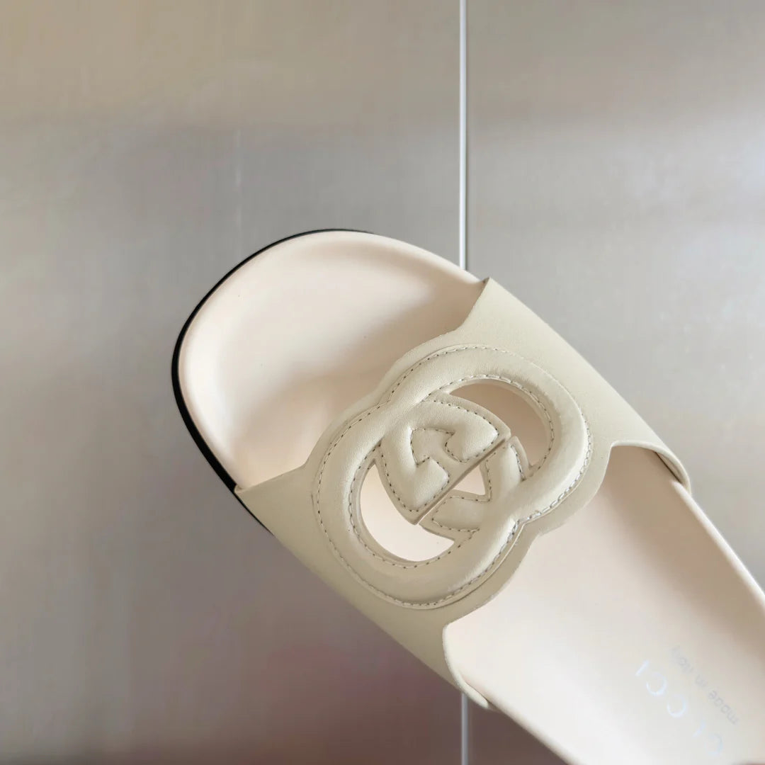 250513 New high-quality thick-soled classic signature slippers