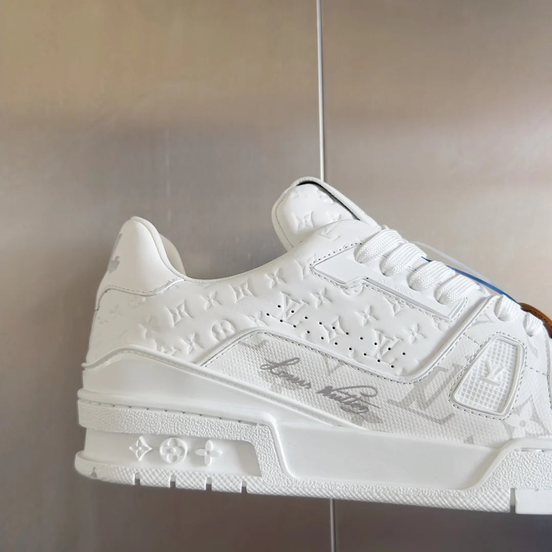 250318 New high quality new color board shoes