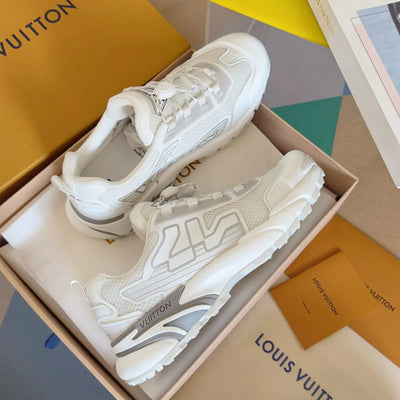 250318 New high quality new color board shoes