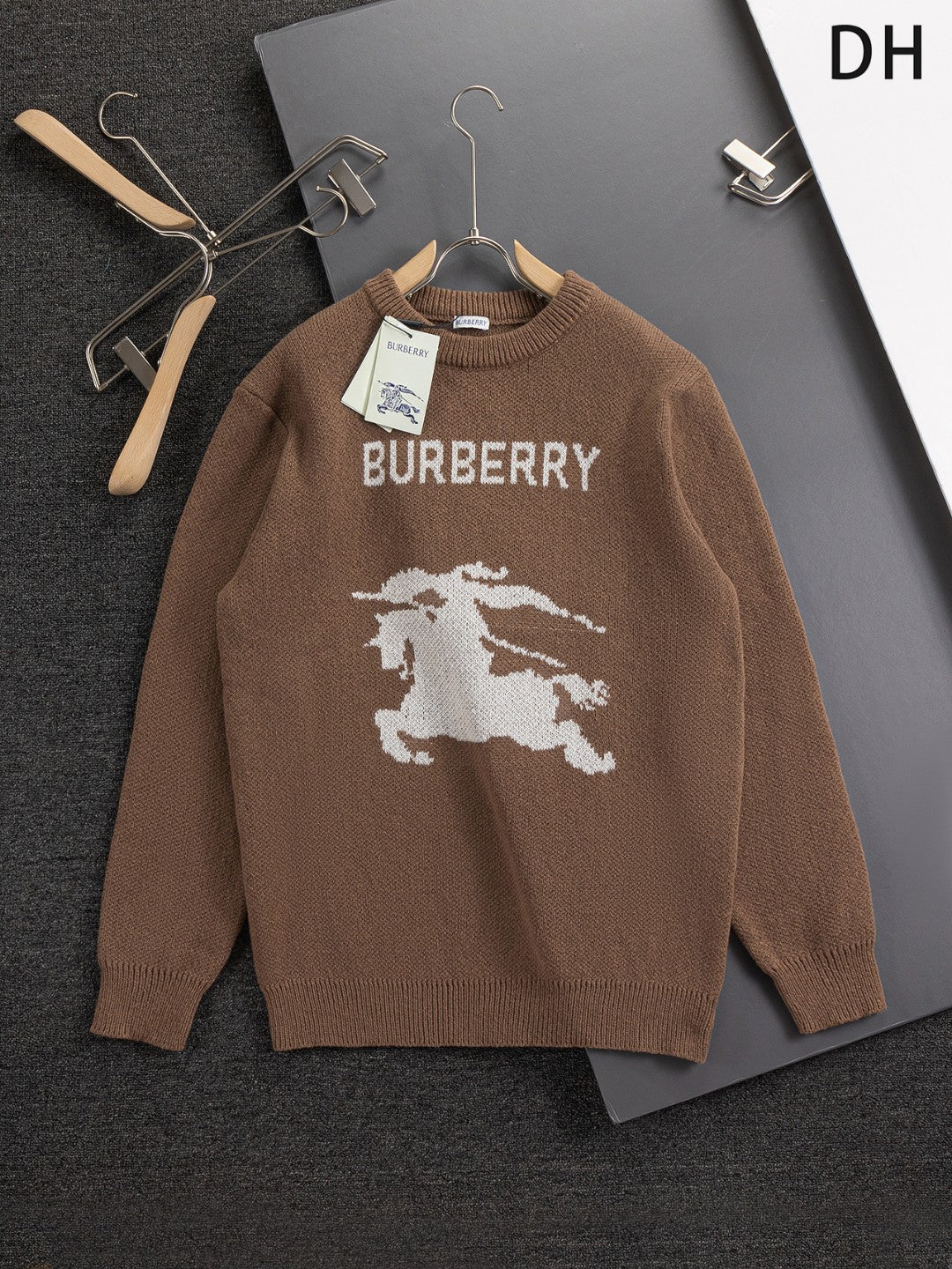 250917 A new high-quality classic icon pullover sweater