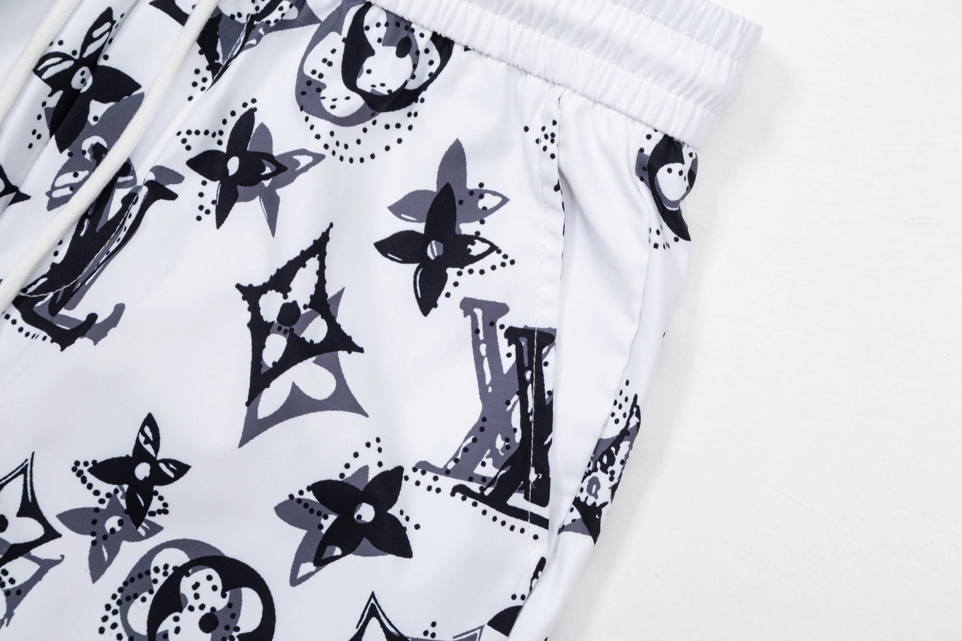 250604 New quick-drying beach shorts