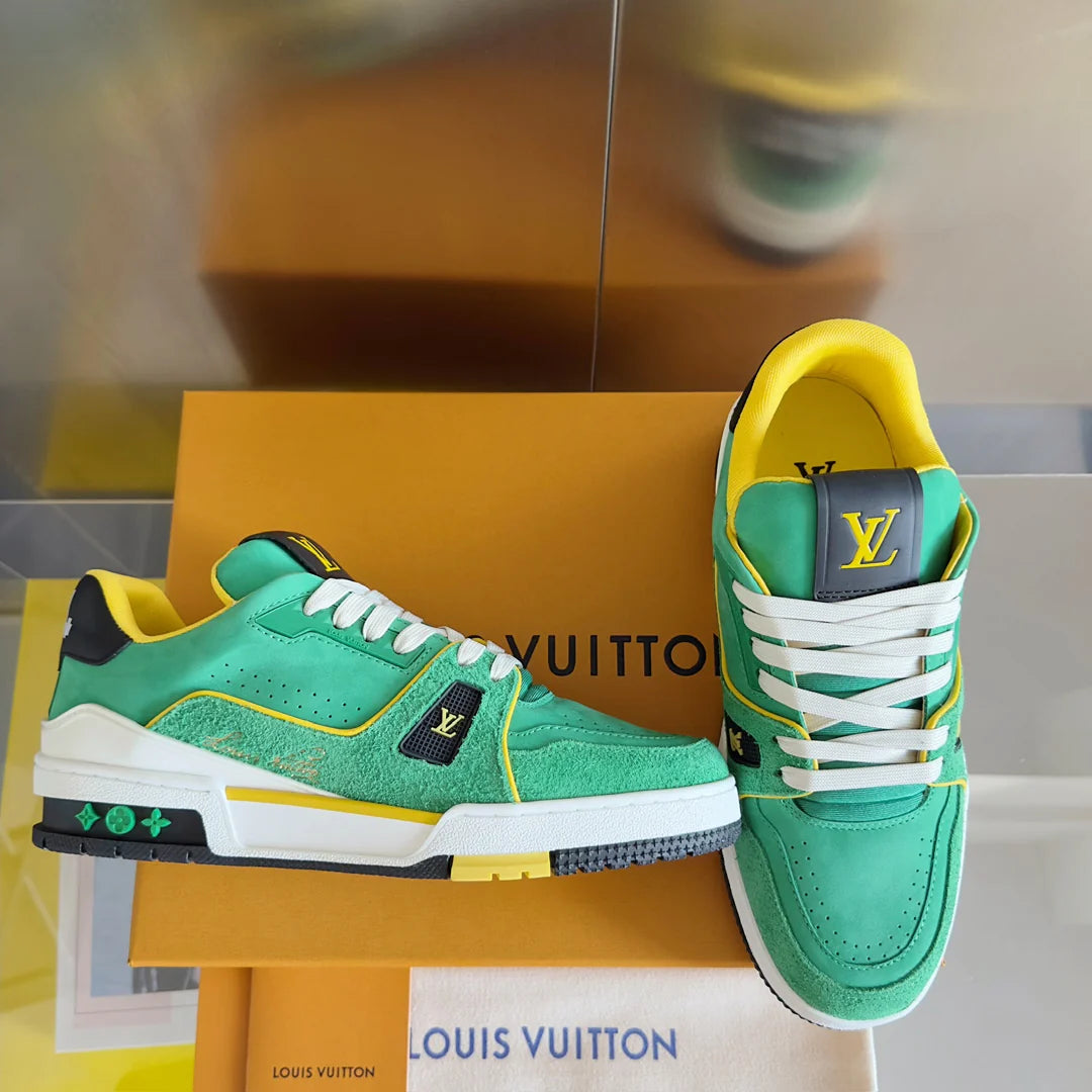 250318 New high quality new color board shoes