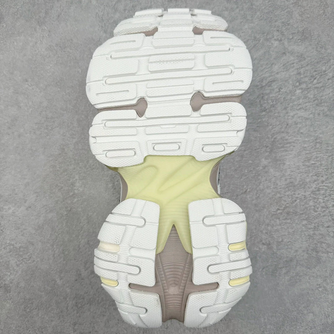 0722 New design trend fashion sense board shoes