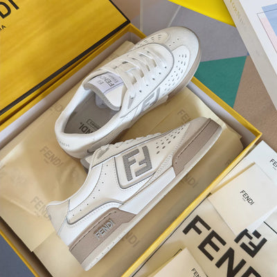 250507 New high-quality classic icon detail sneakers