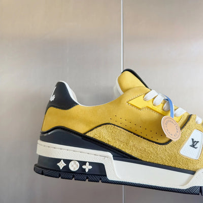 250318 New high quality new color board shoes