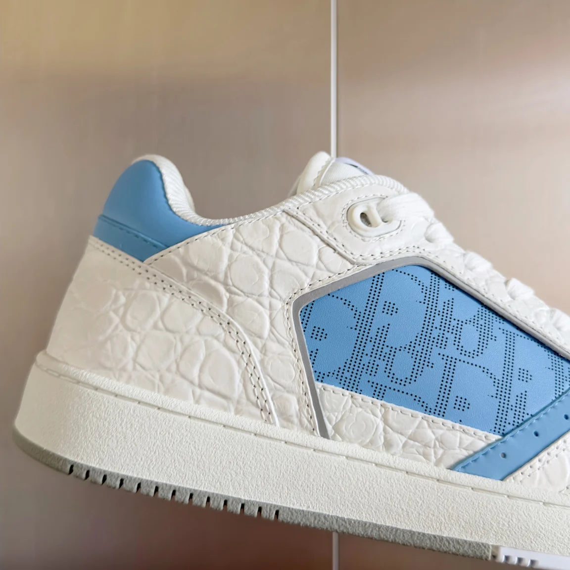 250415 New top-quality rest sports shoes and sneakers