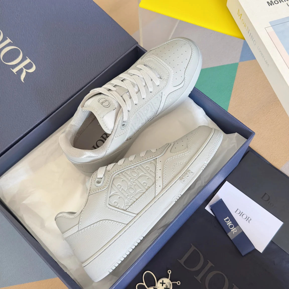 250415 New high-quality casual classic sports shoes