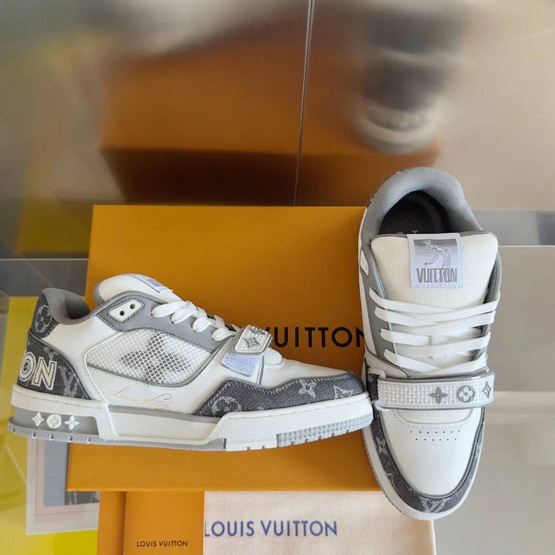 250318 New high quality new color board shoes