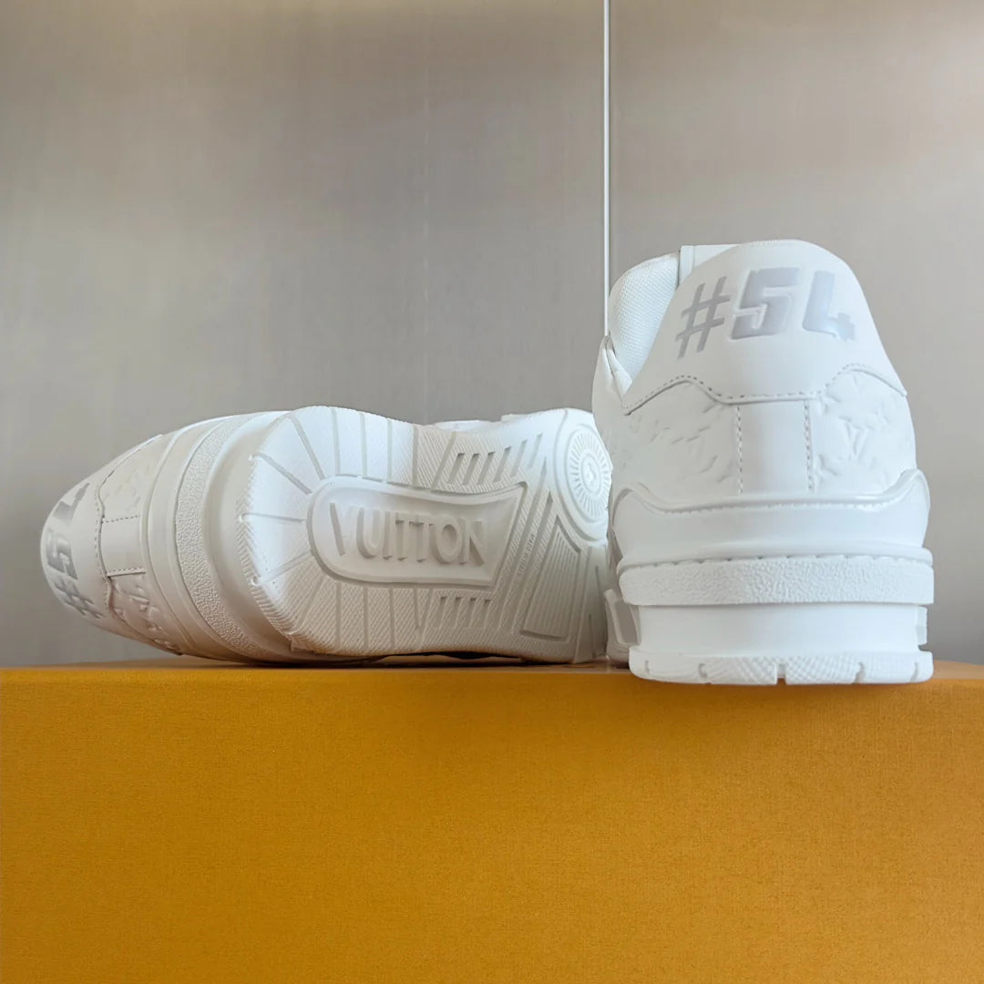 250318 New high quality new color board shoes