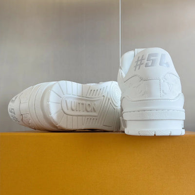 250318 New high quality new color board shoes