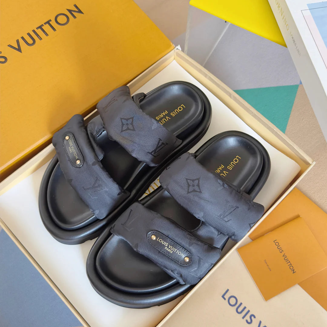 250513 New high-quality thick-soled Velcro slippers