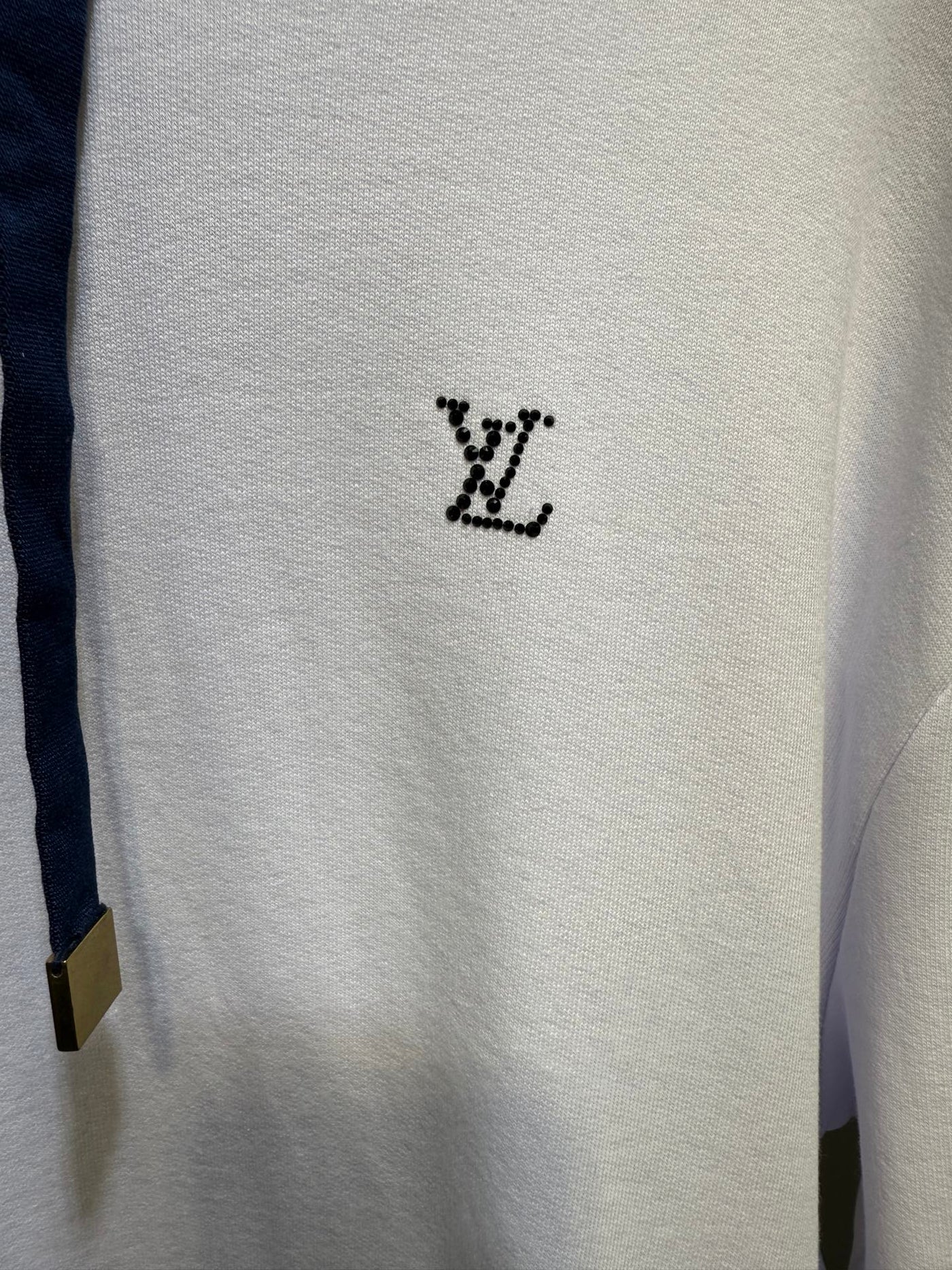 250813 A new high-quality, simple hooded sweatshirt