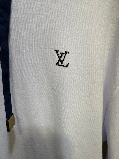 250813 A new high-quality, simple hooded sweatshirt
