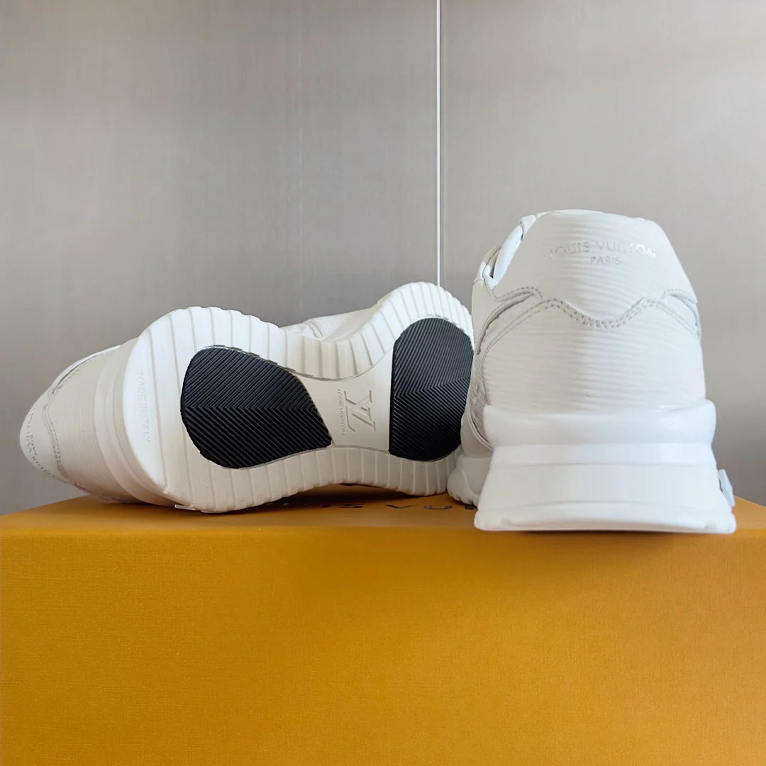 250318 New high quality new color board shoes