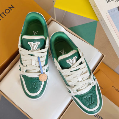 250318 New high quality new color board shoes