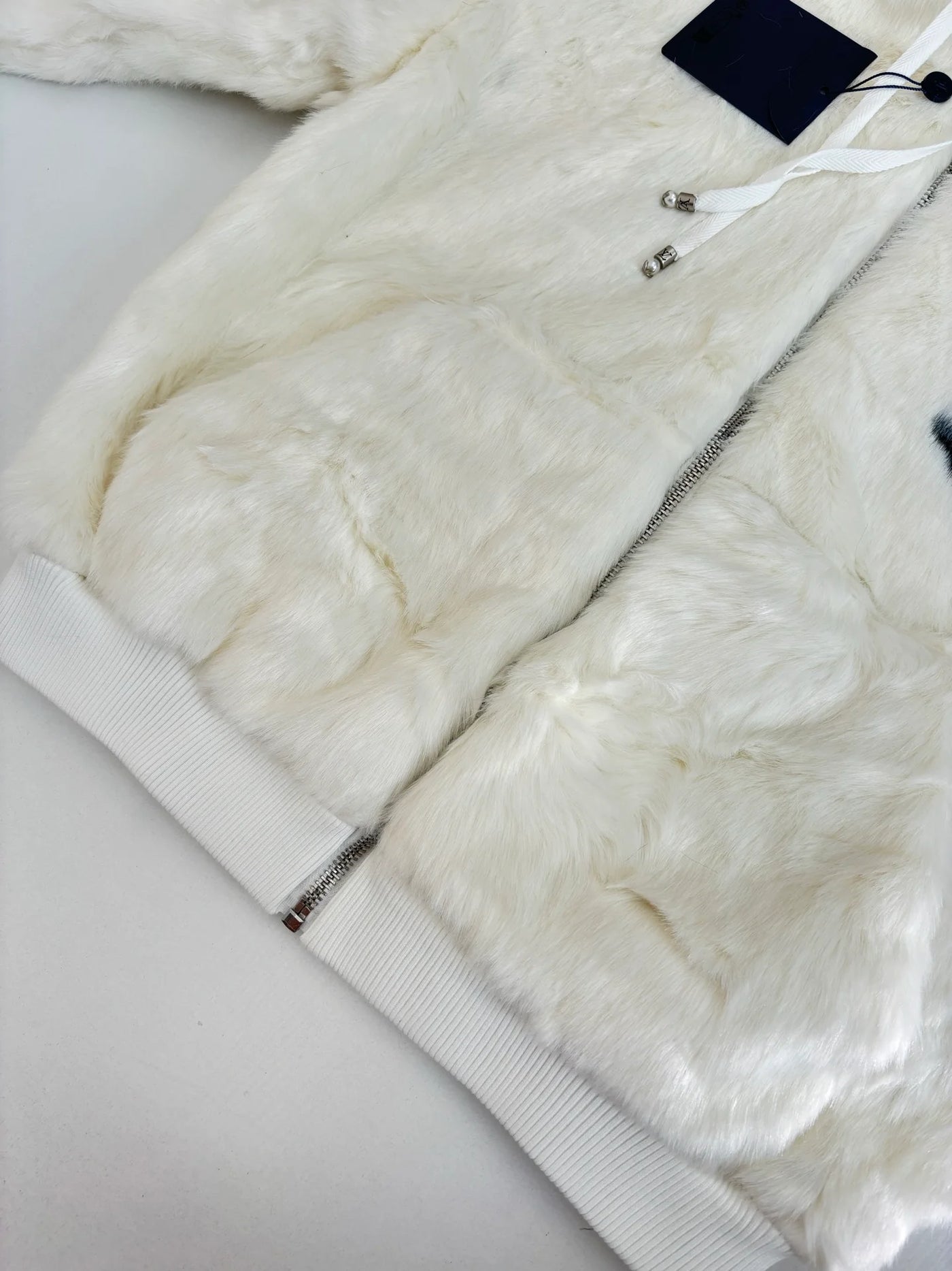 250902 A new high-quality and eco-friendly mink fur jacket