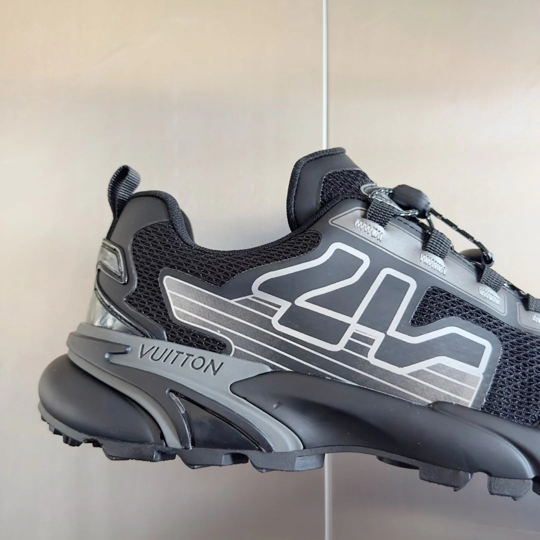 250318 New high quality new color board shoes