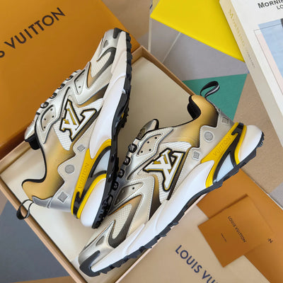 250318 New high quality new color board shoes