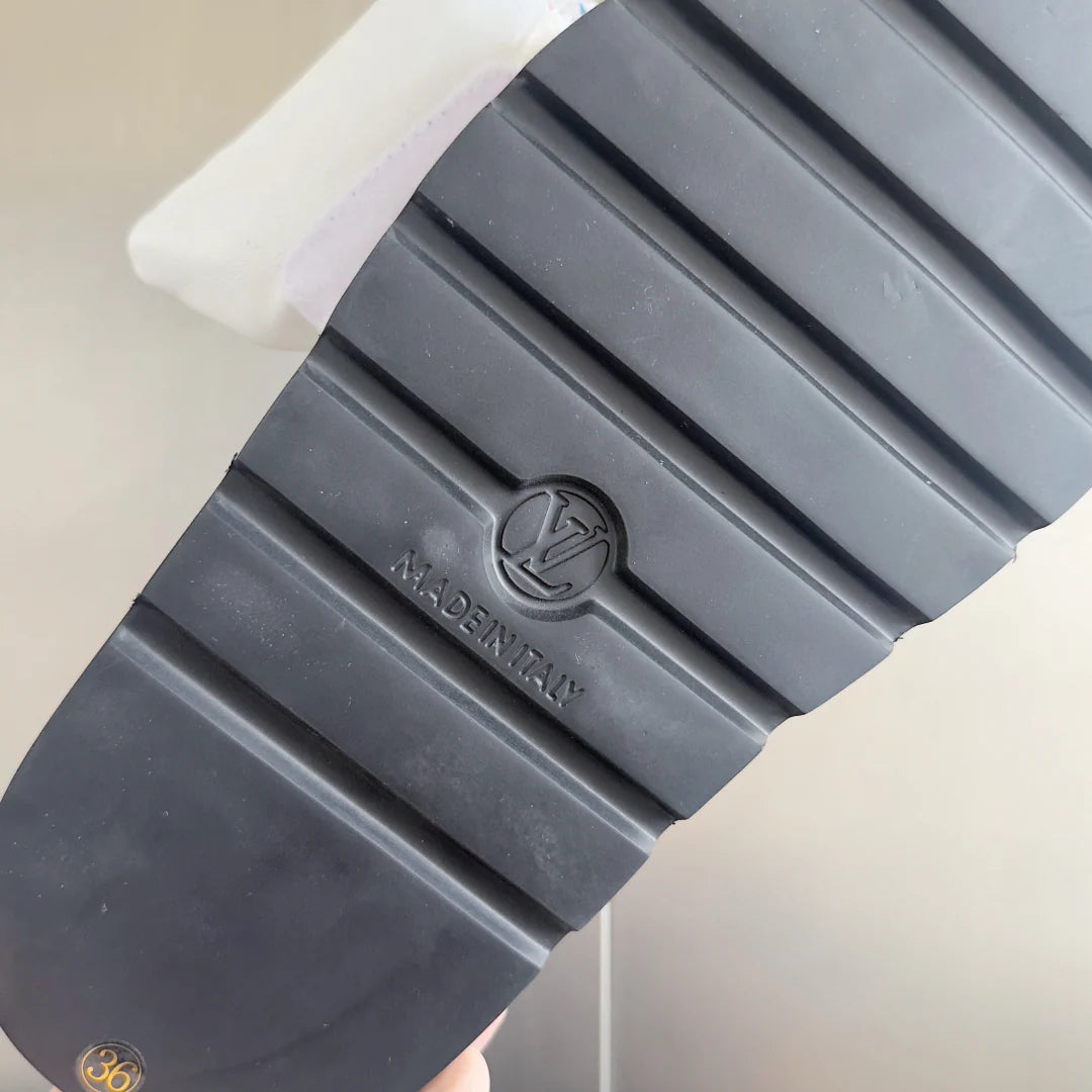 250318 New high quality to create special slippers