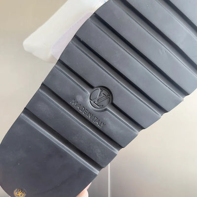 250318 New high quality to create special slippers