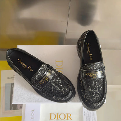 250501 New high-end, simple and fashionable loafers for girls