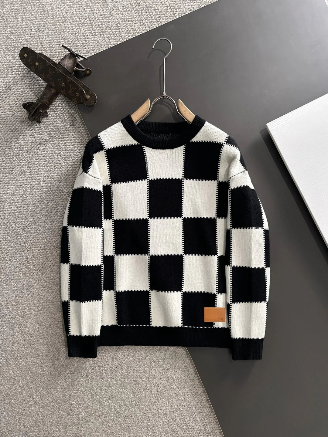 250917 New high-quality large checkerboard texture sweater