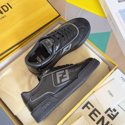 250507 New high-quality classic icon detail sneakers