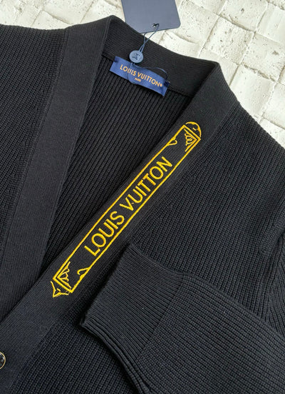 250617 A new high-quality embroidered short knitted cardigan