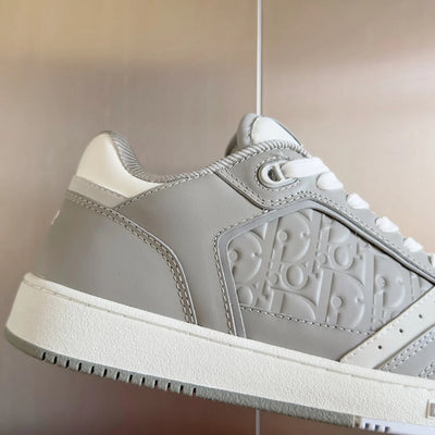 250415 New top-quality rest sports shoes and sneakers