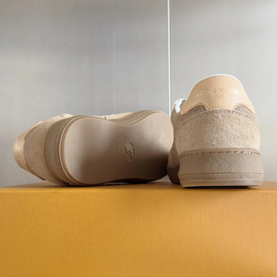 250318 New high quality new color board shoes