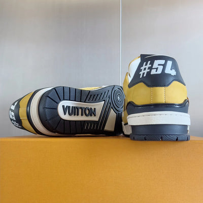 250318 New high quality new color board shoes